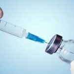 SUA administrează 2,4 milioane de doze de vaccin pe zi